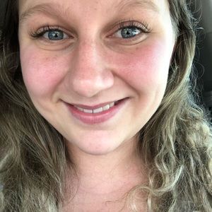 Meet your Posher, Suzy